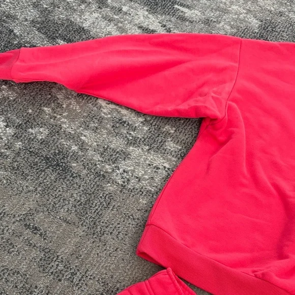 ALO Candy Apple Red Set - Picture 6 of 7